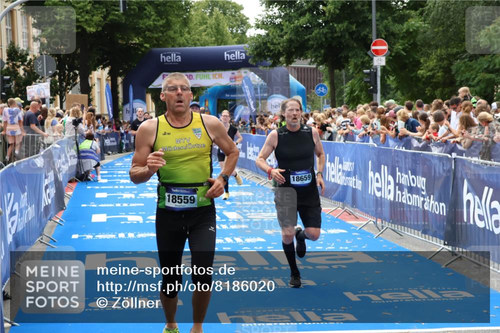 29.06.2025 - hella hamburg halbmarathon Zöllner http://msf.ph/oto/8186020 29.06.2025 10:43:01 Ziel 4823, 7035, 8218, 9364, 10469, 14849, 18559, 18659 meine-sportfotos.de