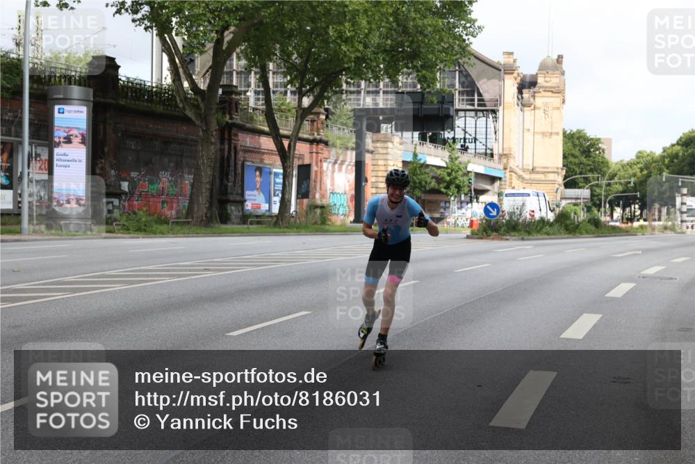 29.06.2025 - hella hamburg halbmarathon Yannick Fuchs http://msf.ph/oto/8186031 29.06.2025 09:10:17 20KM  meine-sportfotos.de