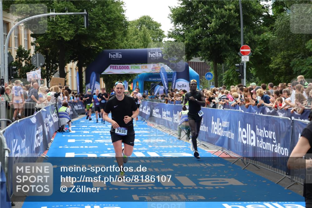 29.06.2025 - hella hamburg halbmarathon Zöllner http://msf.ph/oto/8186107 29.06.2025 10:43:05 Ziel 4229, 4823, 6721, 7035, 8218, 9364, 9833, 10469, 12657, 12723, 12776, 12839, 17177, 19038 meine-sportfotos.de