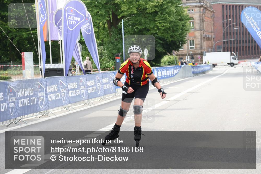 29.06.2025 - hella hamburg halbmarathon Strokosch-Dieckow http://msf.ph/oto/8186168 29.06.2025 09:26:04 Ziel 20463 meine-sportfotos.de