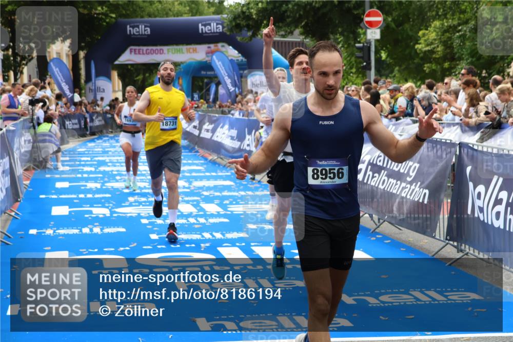 29.06.2025 - hella hamburg halbmarathon Zöllner http://msf.ph/oto/8186194 29.06.2025 10:33:34 Ziel 4602, 8312, 8956, 15326, 16931, 18731, 18854 meine-sportfotos.de