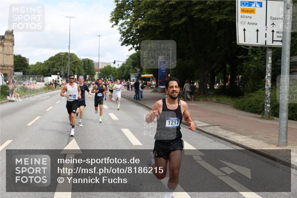 29.06.2025 - hella hamburg halbmarathon Yannick Fuchs http://msf.ph/oto/8186215 29.06.2025 10:29:46 20KM 1217, 1562, 4740, 5269, 5554, 6704, 7466, 7867, 7972, 8395, 8864, 8901, 10771, 11559, 12204, 12369, 12751, 14069, 14388, 14603, 14629, 14952, 15390, 15391, 15991, 16140, 16177, 16695, 16712, 16811, 16963, 16964, 17643, 18183, 18220, 18419, 19022 meine-sportfotos.de