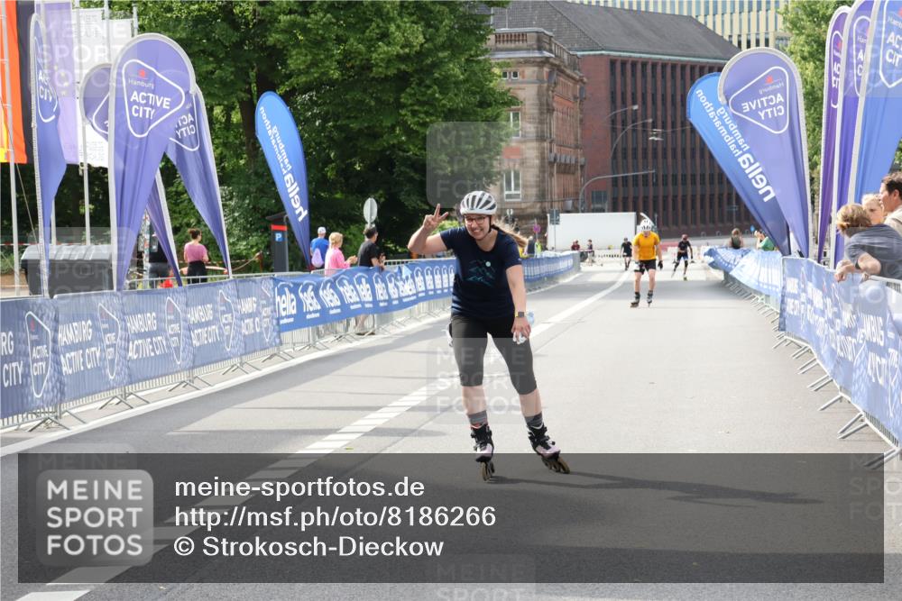 29.06.2025 - hella hamburg halbmarathon Strokosch-Dieckow http://msf.ph/oto/8186266 29.06.2025 09:26:37 Ziel 20018, 20539 meine-sportfotos.de