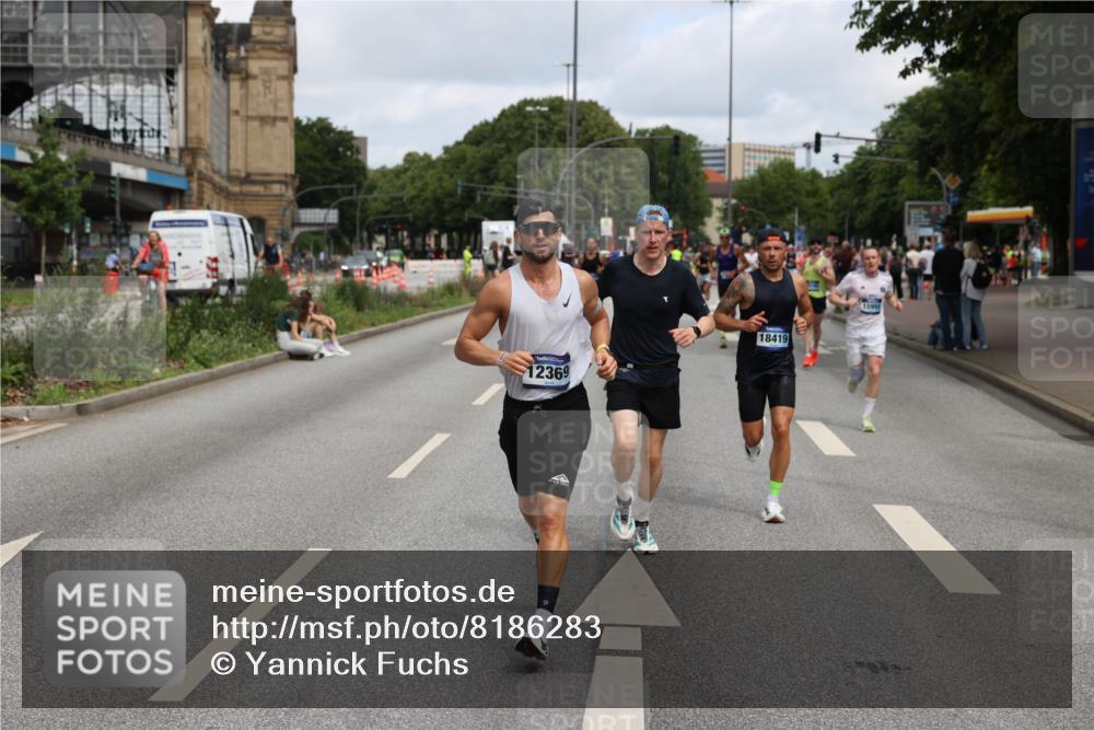29.06.2025 - hella hamburg halbmarathon Yannick Fuchs http://msf.ph/oto/8186283 29.06.2025 10:29:46 20KM 1217, 1562, 4740, 5269, 5554, 6704, 7466, 7867, 7972, 8395, 8864, 8901, 10771, 11559, 12204, 12369, 12751, 14069, 14388, 14603, 14629, 14952, 15390, 15391, 15991, 16140, 16177, 16695, 16712, 16811, 16963, 16964, 17643, 18183, 18220, 18419, 19022 meine-sportfotos.de