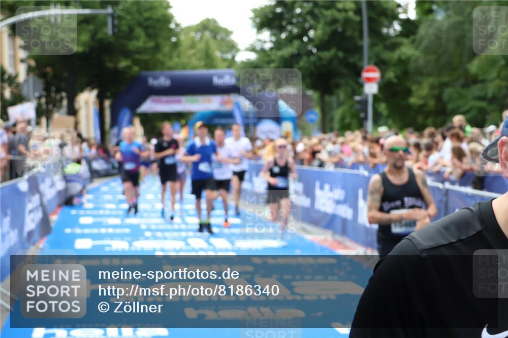 29.06.2025 - hella hamburg halbmarathon Zöllner http://msf.ph/oto/8186340 29.06.2025 10:43:09 Ziel 4229, 6721, 7451, 9833, 10251, 10469, 11177, 12153, 12657, 12723, 12776, 12839, 15255, 17177, 19038 meine-sportfotos.de