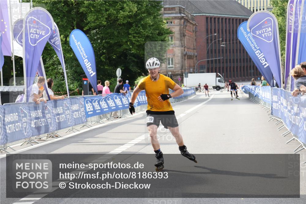 29.06.2025 - hella hamburg halbmarathon Strokosch-Dieckow http://msf.ph/oto/8186393 29.06.2025 09:26:43 Ziel 20539 meine-sportfotos.de