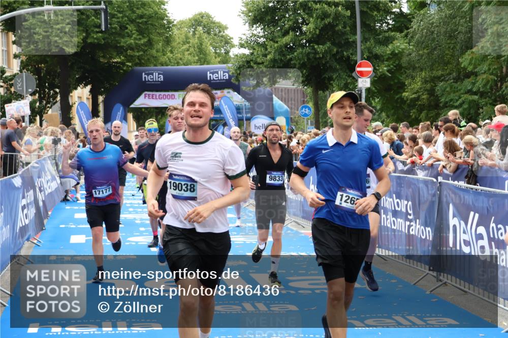 29.06.2025 - hella hamburg halbmarathon Zöllner http://msf.ph/oto/8186436 29.06.2025 10:43:12 Ziel 1675, 4229, 6721, 7026, 7093, 7451, 9833, 10251, 11177, 12153, 12657, 12723, 12776, 12839, 15255, 15706, 17177, 18304, 19038 meine-sportfotos.de
