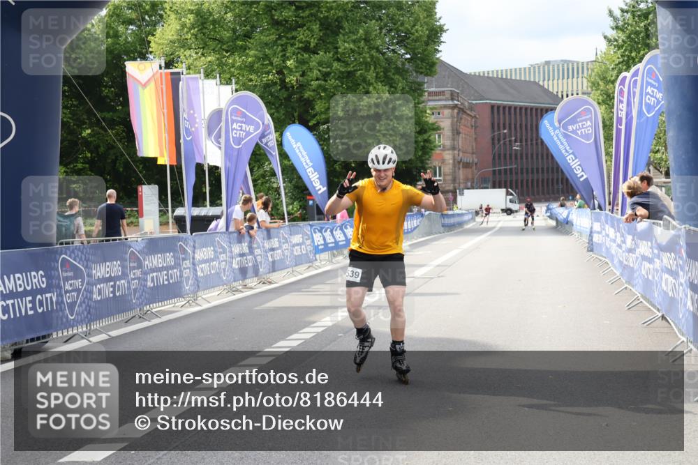 29.06.2025 - hella hamburg halbmarathon Strokosch-Dieckow http://msf.ph/oto/8186444 29.06.2025 09:26:44 Ziel 20539 meine-sportfotos.de