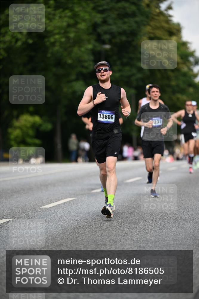 29.06.2025 - hella hamburg halbmarathon Dr. Thomas Lammeyer http://msf.ph/oto/8186505 29.06.2025 09:47:26 Kennedybrücke 1122, 1953, 5308, 5344, 7231, 7793, 8975, 9047, 9079, 10106, 10173, 10790, 11150 meine-sportfotos.de