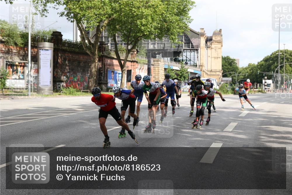 29.06.2025 - hella hamburg halbmarathon Yannick Fuchs http://msf.ph/oto/8186523 29.06.2025 09:10:28 20KM  meine-sportfotos.de