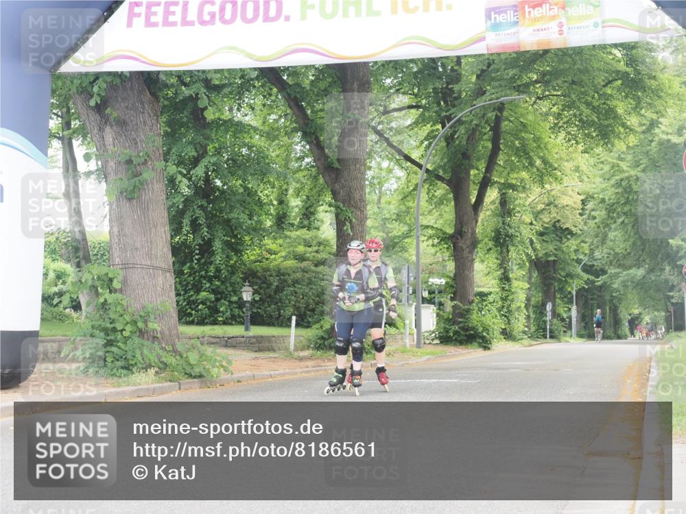 29.06.2025 - hella hamburg halbmarathon KatJ http://msf.ph/oto/8186561 29.06.2025 09:25:11 Zwischen KM18-KM19  meine-sportfotos.de
