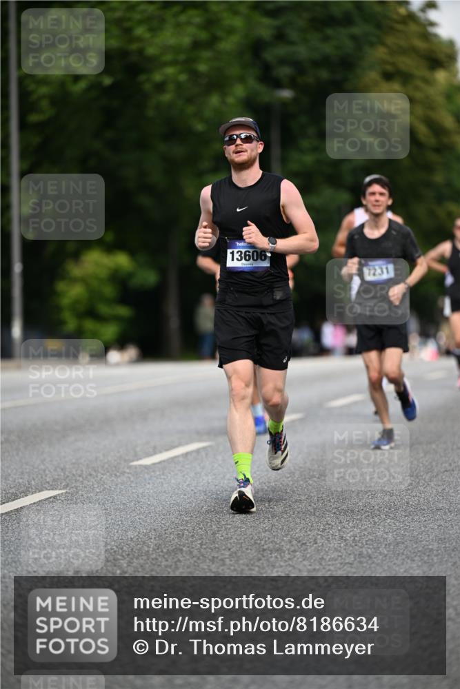 29.06.2025 - hella hamburg halbmarathon Dr. Thomas Lammeyer http://msf.ph/oto/8186634 29.06.2025 09:47:26 Kennedybrücke 1122, 1953, 5308, 5344, 7231, 7793, 8975, 9047, 9079, 10106, 10173, 10790, 11150 meine-sportfotos.de