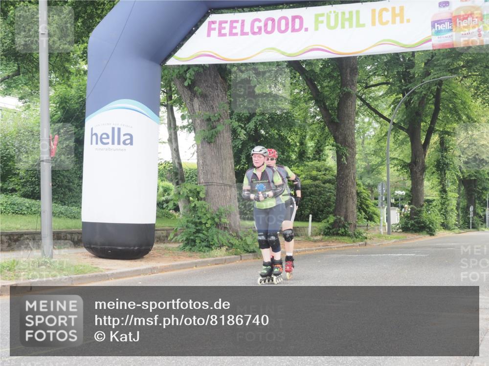 29.06.2025 - hella hamburg halbmarathon KatJ http://msf.ph/oto/8186740 29.06.2025 09:25:12 Zwischen KM18-KM19  meine-sportfotos.de