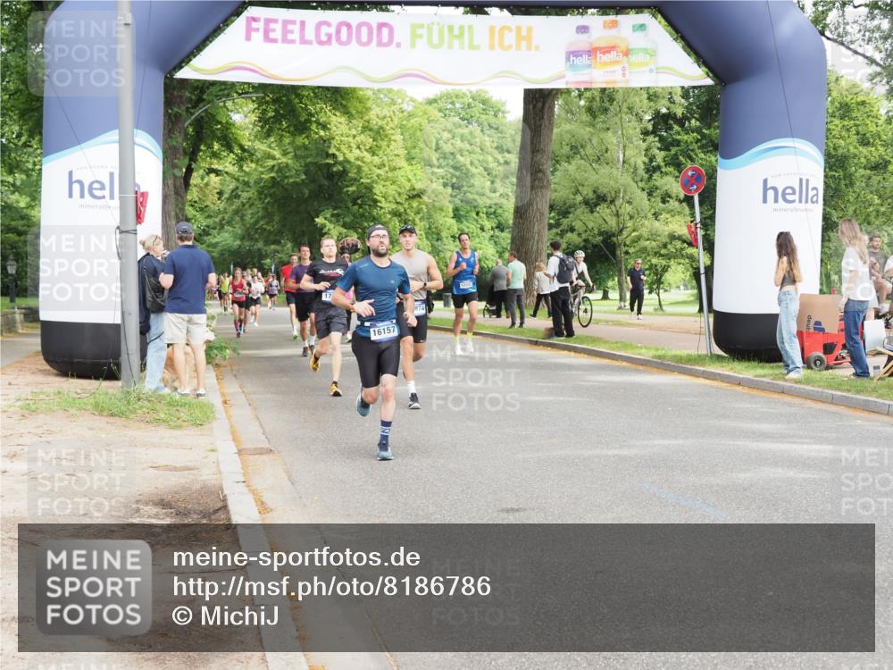 29.06.2025 - hella hamburg halbmarathon MichiJ http://msf.ph/oto/8186786 29.06.2025 10:19:01 Zwischen KM18-KM19 1758, 12287, 16157, 17213, 18874 meine-sportfotos.de