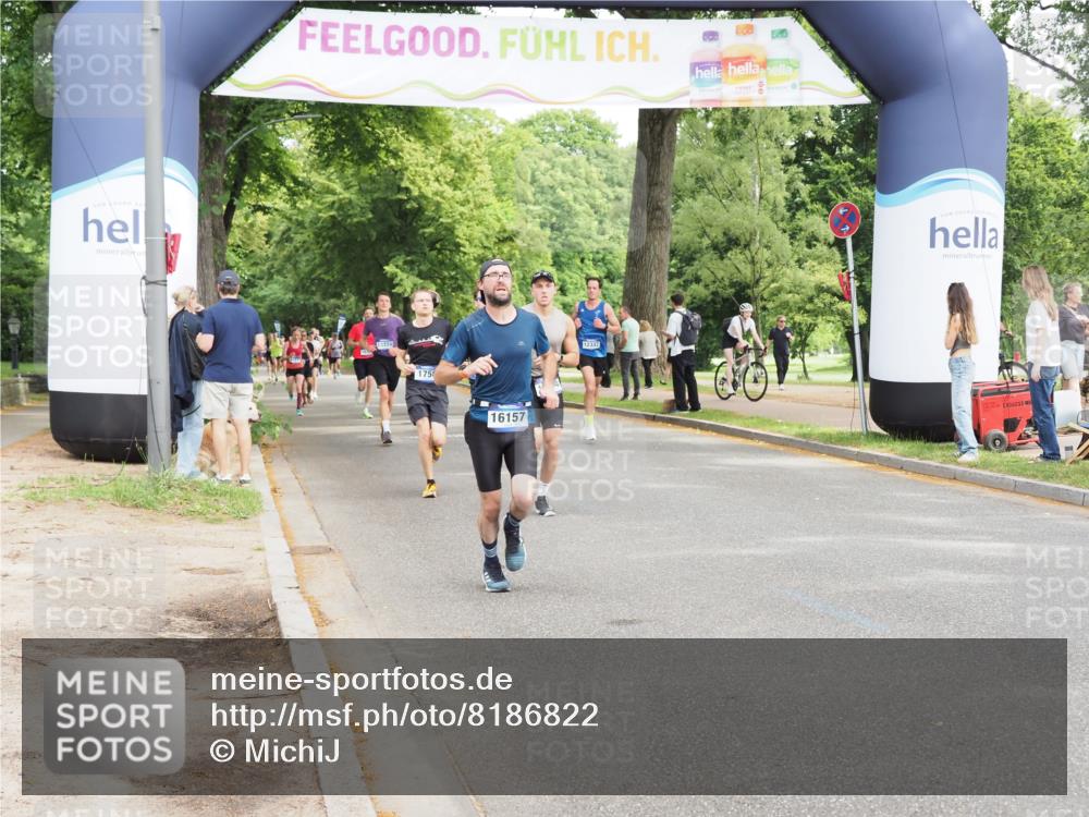 29.06.2025 - hella hamburg halbmarathon MichiJ http://msf.ph/oto/8186822 29.06.2025 10:19:01 Zwischen KM18-KM19 1758, 12287, 16157, 17213, 18874 meine-sportfotos.de