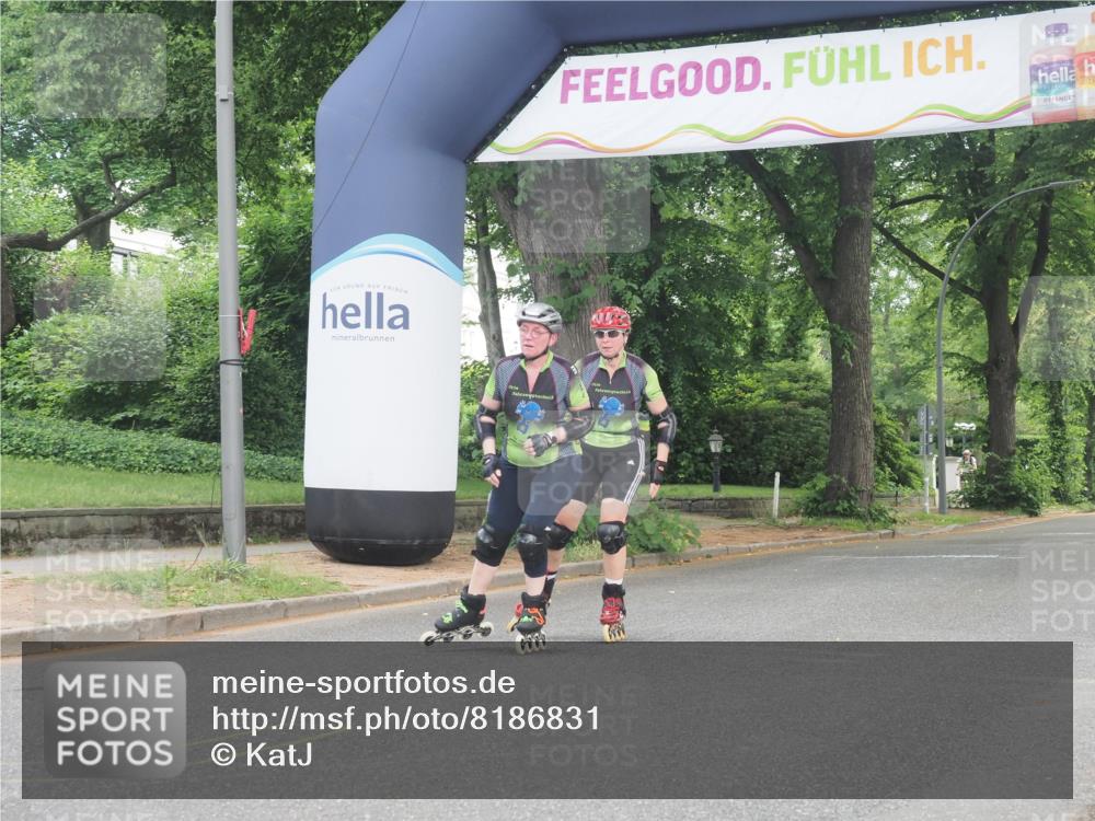 29.06.2025 - hella hamburg halbmarathon KatJ http://msf.ph/oto/8186831 29.06.2025 09:25:12 Zwischen KM18-KM19  meine-sportfotos.de