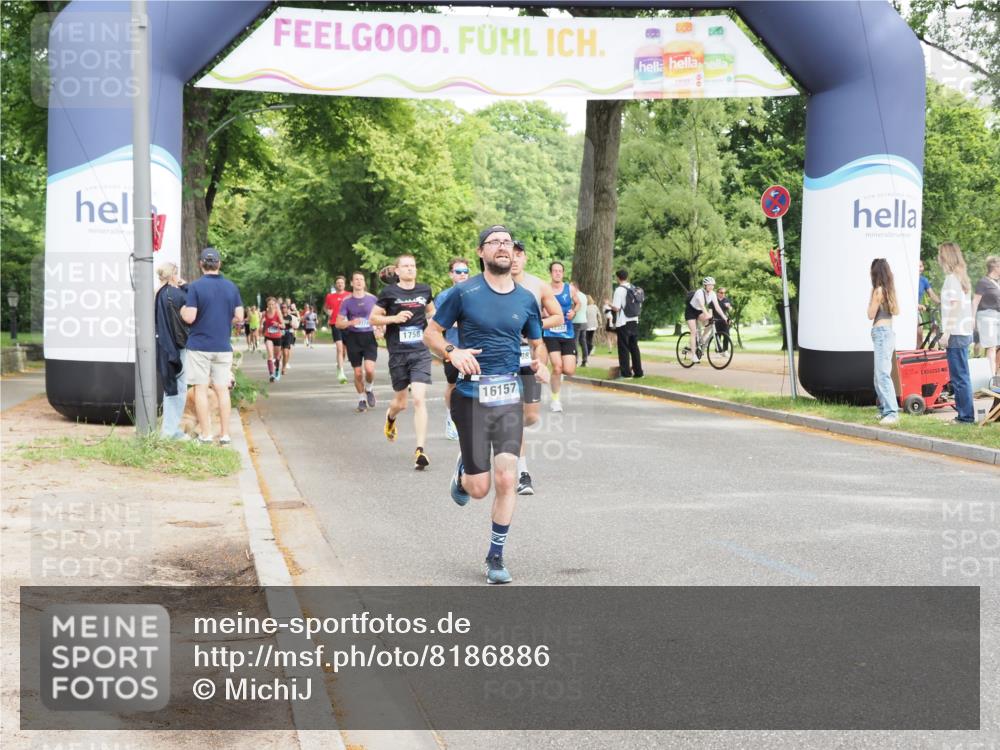 29.06.2025 - hella hamburg halbmarathon MichiJ http://msf.ph/oto/8186886 29.06.2025 10:19:01 Zwischen KM18-KM19 1758, 12287, 16157, 17213, 18874 meine-sportfotos.de