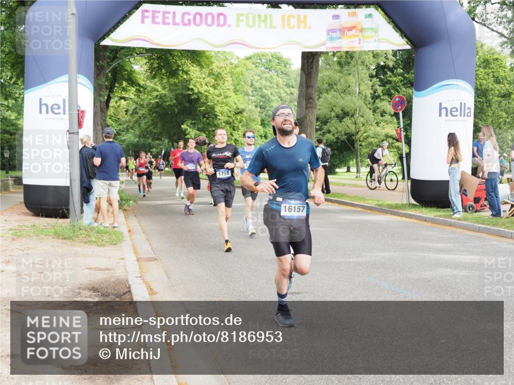 29.06.2025 - hella hamburg halbmarathon MichiJ http://msf.ph/oto/8186953 29.06.2025 10:19:02 Zwischen KM18-KM19 1758, 5328, 12287, 13374, 16157, 17213, 18874 meine-sportfotos.de