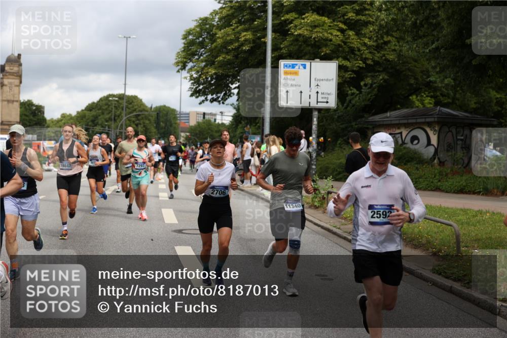 29.06.2025 - hella hamburg halbmarathon Yannick Fuchs http://msf.ph/oto/8187013 29.06.2025 10:43:39 20KM 1094, 1342, 1381, 1476, 2013, 2504, 2516, 2592, 2596, 2706, 2878, 2889, 2937, 3060, 3692, 4017, 4832, 5460, 6115, 6158, 7067, 7297, 7332, 8112, 8437, 8821, 9038, 9126, 9200, 9213, 9463, 9597, 9619, 9695, 9723, 9924, 9965, 10189, 11340, 11519, 11819, 11977, 12035, 12271, 12670, 13233, 13688, 13690, 14526, 14838, 15422, 15519, 15523, 16114, 16627, 16653, 16731, 16738, 16891, 17753, 17908, 18058, 18842, 18926, 18960, 19109 meine-sportfotos.de
