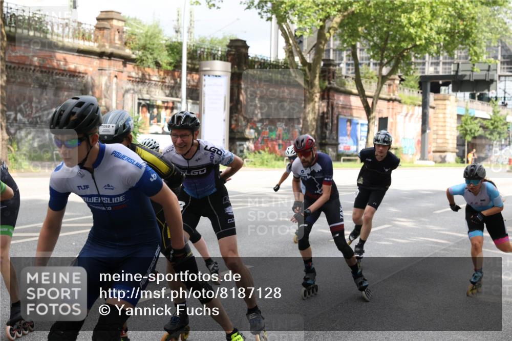 29.06.2025 - hella hamburg halbmarathon Yannick Fuchs http://msf.ph/oto/8187128 29.06.2025 09:10:30 20KM 1068, 101, 45 meine-sportfotos.de