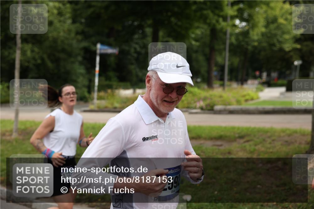 29.06.2025 - hella hamburg halbmarathon Yannick Fuchs http://msf.ph/oto/8187153 29.06.2025 10:43:40 20KM 1094, 1342, 1476, 2013, 2504, 2516, 2592, 2596, 2706, 2878, 2889, 2937, 3060, 3692, 4017, 4832, 5460, 5978, 6115, 6158, 7297, 7332, 7657, 8112, 8437, 9038, 9126, 9200, 9463, 9491, 9597, 9619, 9695, 9723, 9924, 9965, 10189, 11340, 11519, 11819, 11977, 12035, 12271, 12670, 13233, 13688, 13690, 14526, 14838, 15422, 15519, 15523, 16114, 16653, 16731, 16738, 16843, 16891, 17753, 17908, 18058, 18842, 18926, 18960, 19109 meine-sportfotos.de