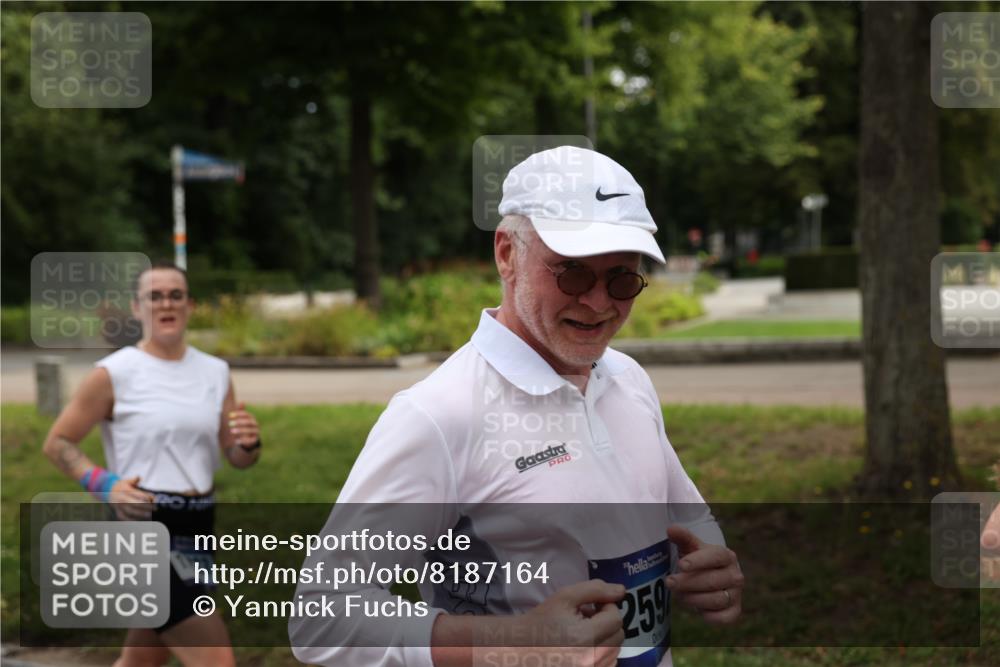29.06.2025 - hella hamburg halbmarathon Yannick Fuchs http://msf.ph/oto/8187164 29.06.2025 10:43:40 20KM 1094, 1342, 1476, 2013, 2504, 2516, 2592, 2596, 2706, 2878, 2889, 2937, 3060, 3692, 4017, 4832, 5460, 5978, 6115, 6158, 7297, 7332, 7657, 8112, 8437, 9038, 9126, 9200, 9463, 9491, 9597, 9619, 9695, 9723, 9924, 9965, 10189, 11340, 11519, 11819, 11977, 12035, 12271, 12670, 13233, 13688, 13690, 14526, 14838, 15422, 15519, 15523, 16114, 16653, 16731, 16738, 16843, 16891, 17753, 17908, 18058, 18842, 18926, 18960, 19109 meine-sportfotos.de