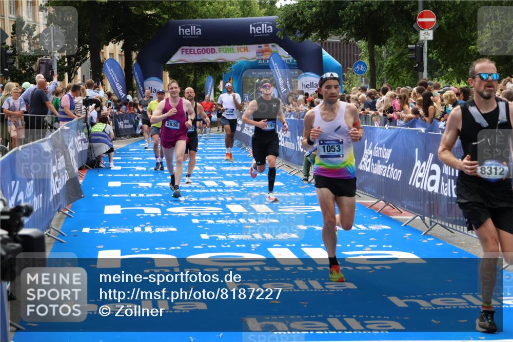 29.06.2025 - hella hamburg halbmarathon Zöllner http://msf.ph/oto/8187227 29.06.2025 10:33:43 Ziel 1053, 1396, 2836, 8312, 12595, 14975, 16755, 17191 meine-sportfotos.de