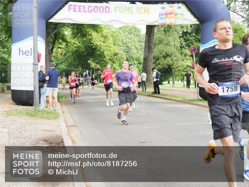 29.06.2025 - hella hamburg halbmarathon MichiJ http://msf.ph/oto/8187256 29.06.2025 10:19:04 Zwischen KM18-KM19 1758, 5328, 12287, 12337, 13374, 16118, 16157, 17213, 18737, 18874 meine-sportfotos.de
