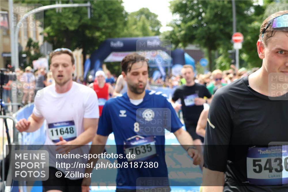 29.06.2025 - hella hamburg halbmarathon Zöllner http://msf.ph/oto/8187380 29.06.2025 10:43:39 Ziel 3116, 4080, 4318, 9114, 10246, 11648, 12623, 13421, 13996, 14484, 14690, 15328, 15932, 16338, 17912, 18449, 18513, 18775, 19229 meine-sportfotos.de