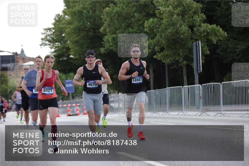 29.06.2025 - hella hamburg halbmarathon Jannik Wohlers http://msf.ph/oto/8187438 29.06.2025 09:44:13 Lombardsbrücke 1065, 2021, 2879, 3075, 3845, 3968, 4678, 7349, 10106, 11877, 12337, 12369, 13779, 15268, 15576, 15583, 15880, 16118, 17258, 17354, 18567, 18699, 19114 meine-sportfotos.de
