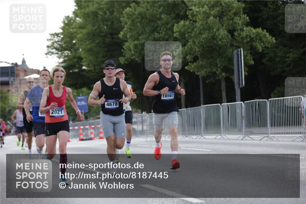 29.06.2025 - hella hamburg halbmarathon Jannik Wohlers http://msf.ph/oto/8187445 29.06.2025 09:44:13 Lombardsbrücke 1065, 2021, 2879, 3075, 3845, 3968, 4678, 7349, 10106, 11877, 12337, 12369, 13779, 15268, 15576, 15583, 15880, 16118, 17258, 17354, 18567, 18699, 19114 meine-sportfotos.de