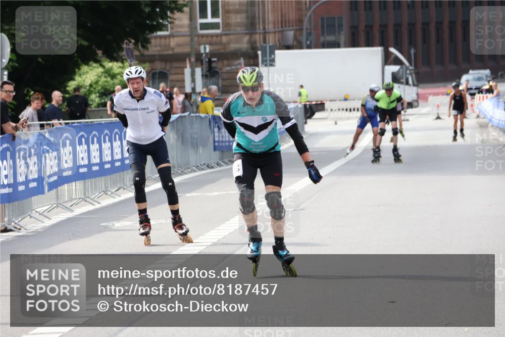 29.06.2025 - hella hamburg halbmarathon Strokosch-Dieckow http://msf.ph/oto/8187457 29.06.2025 09:28:06 Ziel 20058, 20228, 20379 meine-sportfotos.de