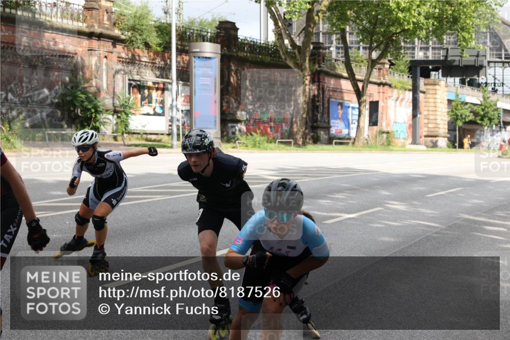 29.06.2025 - hella hamburg halbmarathon Yannick Fuchs http://msf.ph/oto/8187526 29.06.2025 09:10:30 20KM  meine-sportfotos.de
