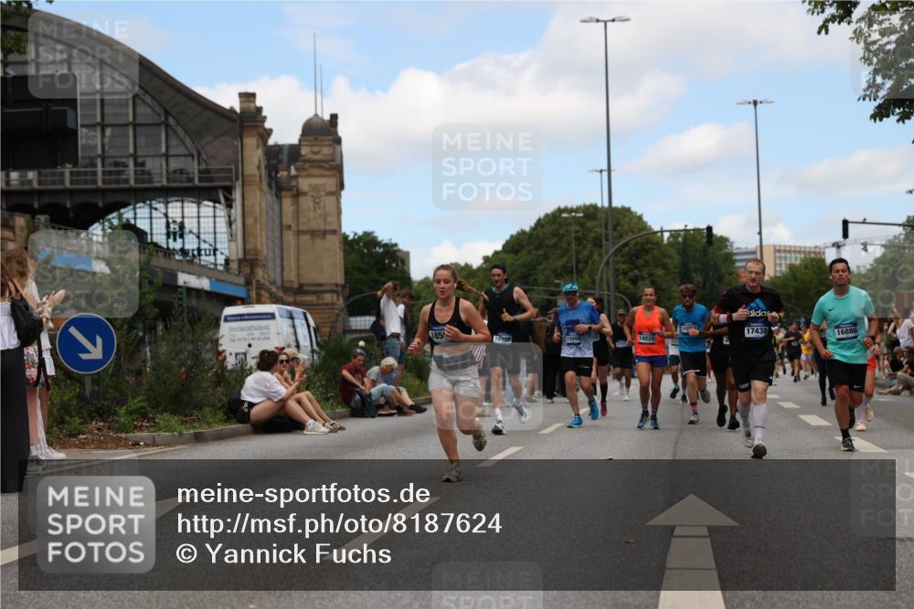29.06.2025 - hella hamburg halbmarathon Yannick Fuchs http://msf.ph/oto/8187624 29.06.2025 11:21:32 20KM 2489, 2505, 2703, 2751, 3571, 3707, 4161, 4597, 4824, 4826, 5494, 5629, 6285, 6710, 7013, 7228, 7295, 7604, 7917, 8962, 9913, 10013, 10240, 10354, 10374, 10594, 11092, 11269, 11981, 13477, 13934, 14029, 14216, 14803, 14810, 14986, 15024, 15471, 15660, 16381, 16821, 16886, 16999, 17034, 17103, 17224, 17438, 18077, 18503, 18610, 19081, 19193 meine-sportfotos.de