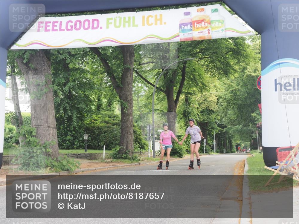 29.06.2025 - hella hamburg halbmarathon KatJ http://msf.ph/oto/8187657 29.06.2025 09:25:32 Zwischen KM18-KM19  meine-sportfotos.de