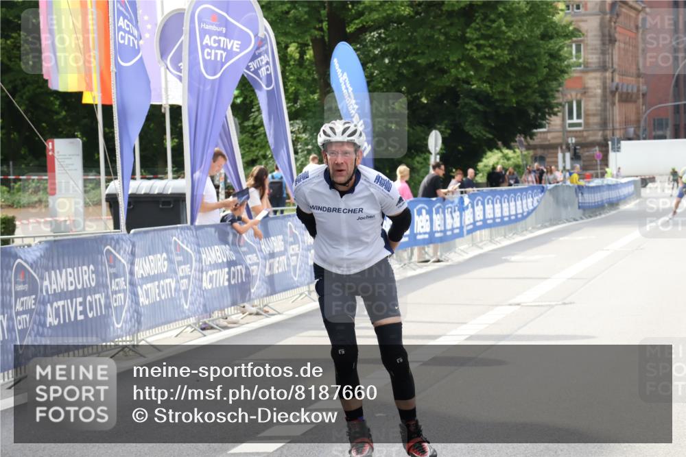 29.06.2025 - hella hamburg halbmarathon Strokosch-Dieckow http://msf.ph/oto/8187660 29.06.2025 09:28:11 Ziel 20058, 20228, 20379 meine-sportfotos.de