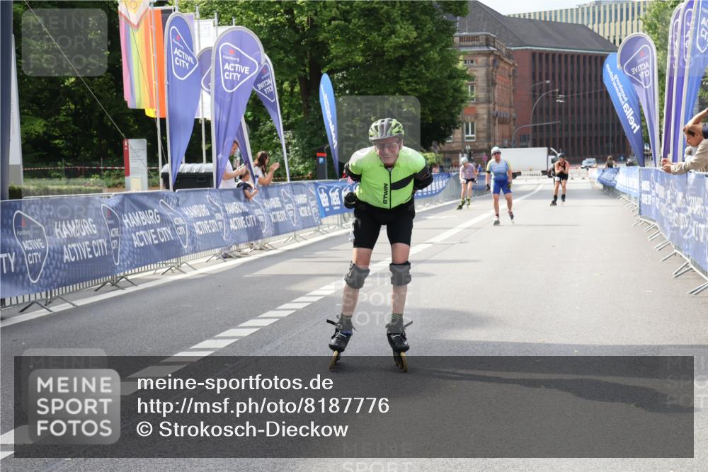 29.06.2025 - hella hamburg halbmarathon Strokosch-Dieckow http://msf.ph/oto/8187776 29.06.2025 09:28:18 Ziel 20228, 20233, 20470, 20545 meine-sportfotos.de