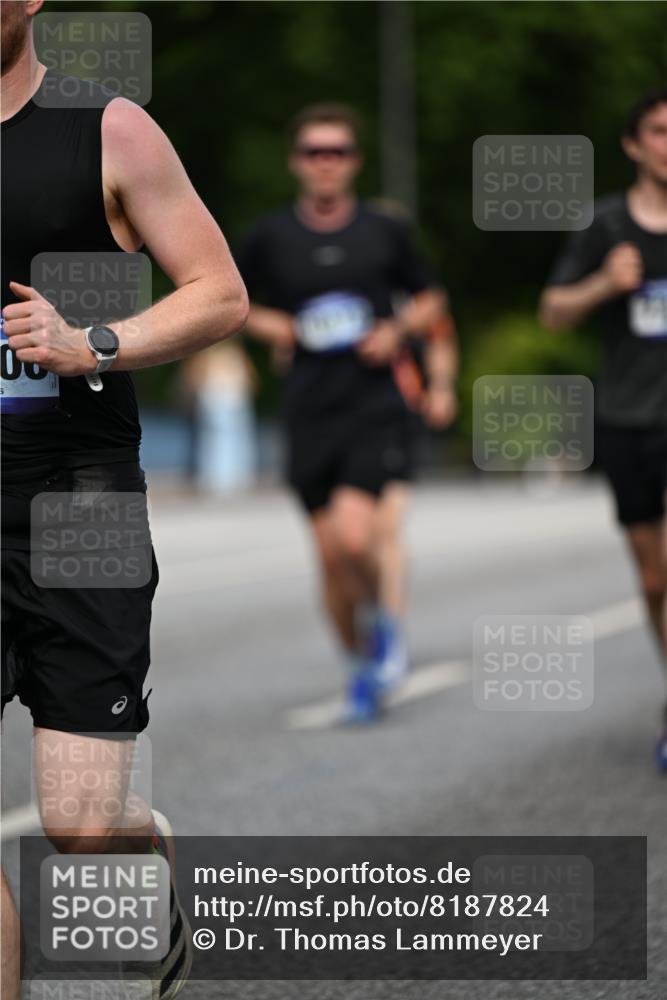 29.06.2025 - hella hamburg halbmarathon Dr. Thomas Lammeyer http://msf.ph/oto/8187824 29.06.2025 09:47:29 Kennedybrücke 1122, 3075, 3968, 5308, 5344, 7231, 7793, 8975, 9047, 9079, 10106, 10173, 10790, 11150 meine-sportfotos.de