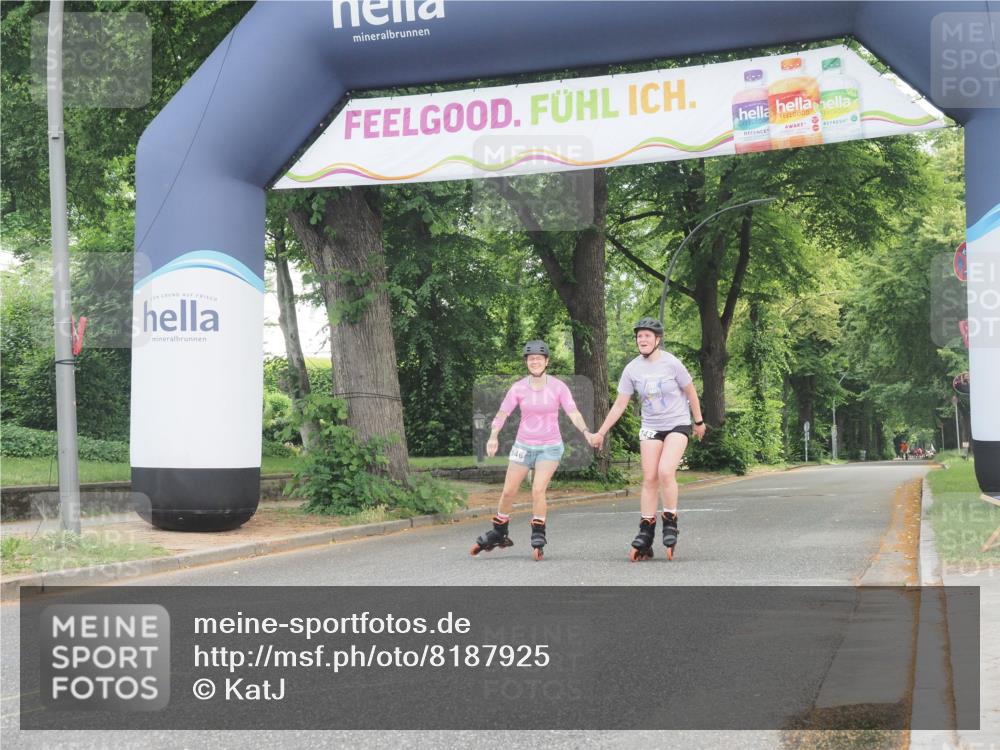 29.06.2025 - hella hamburg halbmarathon KatJ http://msf.ph/oto/8187925 29.06.2025 09:25:34 Zwischen KM18-KM19  meine-sportfotos.de