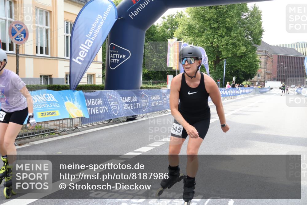 29.06.2025 - hella hamburg halbmarathon Strokosch-Dieckow http://msf.ph/oto/8187986 29.06.2025 09:28:26 Ziel 20043, 20233, 20470, 20545 meine-sportfotos.de