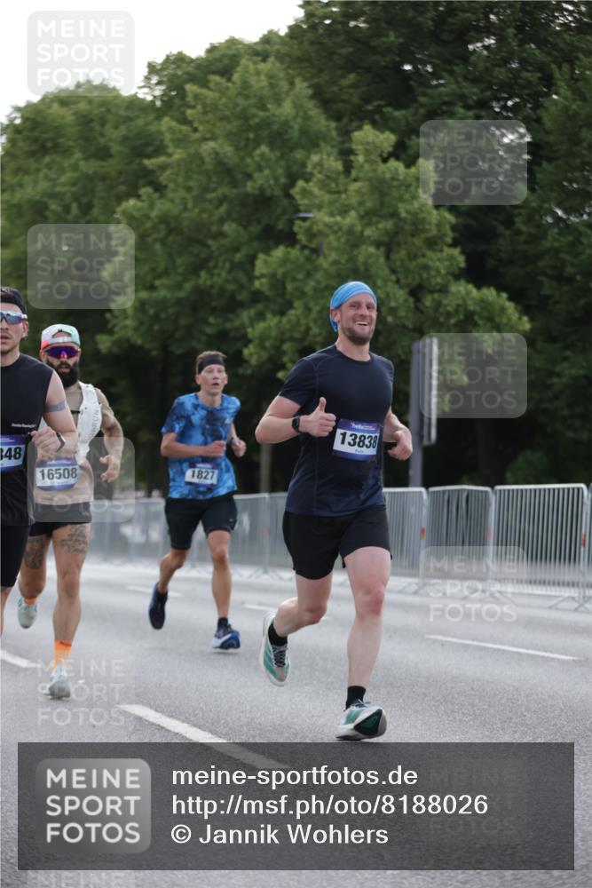 29.06.2025 - hella hamburg halbmarathon Jannik Wohlers http://msf.ph/oto/8188026 29.06.2025 09:44:28 Lombardsbrücke 1827, 2021, 3201, 3845, 4678, 5269, 5367, 6619, 8473, 8731, 10156, 10848, 12287, 13838, 13956, 14164, 15268, 15583, 16377, 16508, 16736, 18567, 18874 meine-sportfotos.de