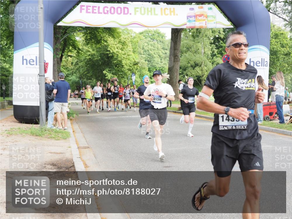 29.06.2025 - hella hamburg halbmarathon MichiJ http://msf.ph/oto/8188027 29.06.2025 10:19:09 Zwischen KM18-KM19 1758, 2021, 5328, 10156, 12337, 13374, 14395, 15880, 16118, 16157, 18737, 19142 meine-sportfotos.de