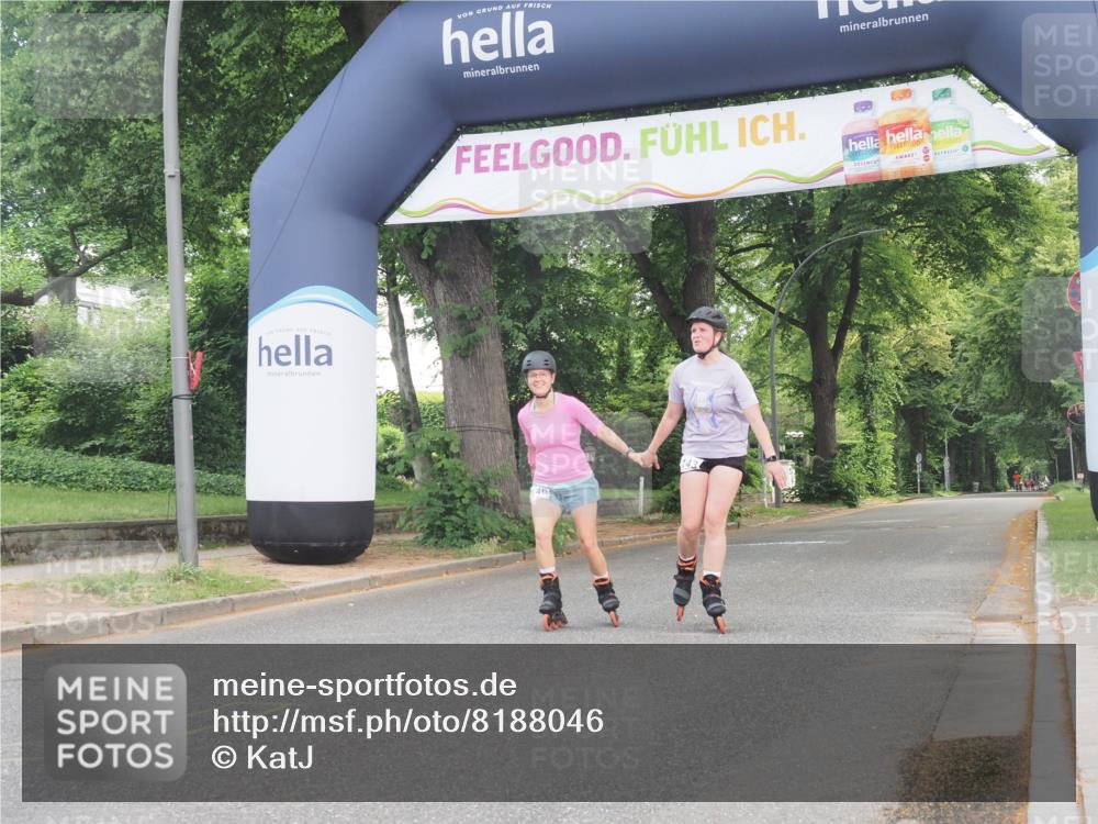 29.06.2025 - hella hamburg halbmarathon KatJ http://msf.ph/oto/8188046 29.06.2025 09:25:34 Zwischen KM18-KM19  meine-sportfotos.de