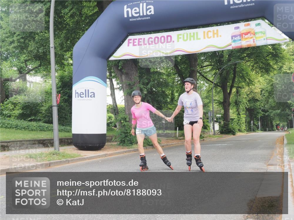 29.06.2025 - hella hamburg halbmarathon KatJ http://msf.ph/oto/8188093 29.06.2025 09:25:34 Zwischen KM18-KM19  meine-sportfotos.de