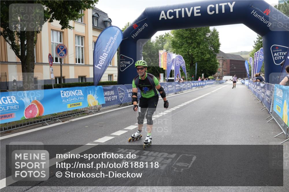 29.06.2025 - hella hamburg halbmarathon Strokosch-Dieckow http://msf.ph/oto/8188118 29.06.2025 09:28:35 Ziel 20043, 20322 meine-sportfotos.de