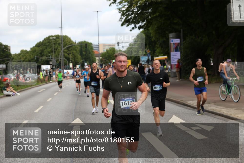 29.06.2025 - hella hamburg halbmarathon Yannick Fuchs http://msf.ph/oto/8188155 29.06.2025 10:30:30 20KM 1889, 3843, 4062, 6032, 10384, 10477, 10877, 12462, 12514, 13252, 13343, 13419, 13798, 14789, 14875, 15161, 15415, 15701, 15931, 15959, 16119, 16123, 17612, 18259, 18841 meine-sportfotos.de