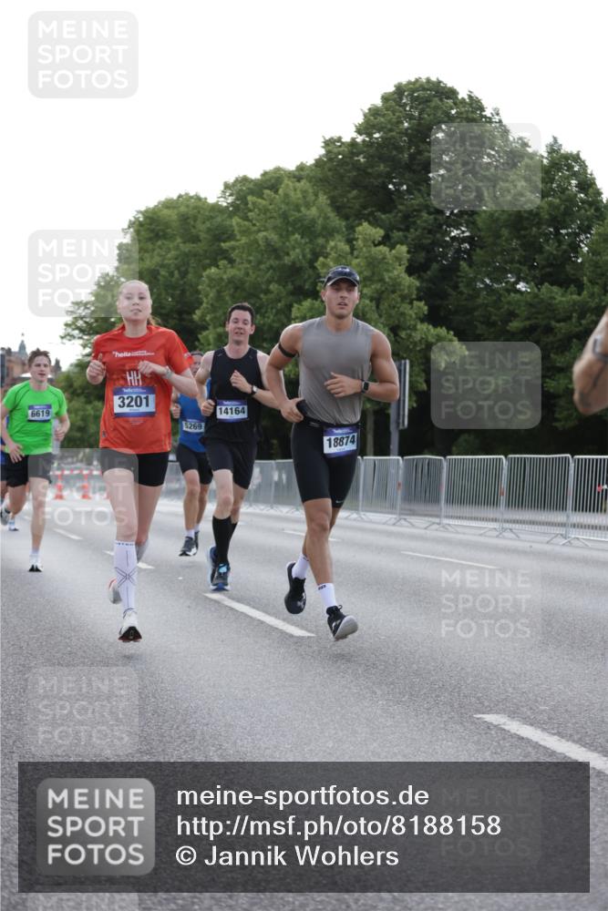 29.06.2025 - hella hamburg halbmarathon Jannik Wohlers http://msf.ph/oto/8188158 29.06.2025 09:44:30 Lombardsbrücke 1827, 2021, 3201, 3845, 4678, 5269, 5367, 6619, 8473, 8731, 10156, 10848, 12287, 13838, 13956, 14164, 15268, 15583, 16377, 16508, 16736, 17488, 18567, 18874 meine-sportfotos.de