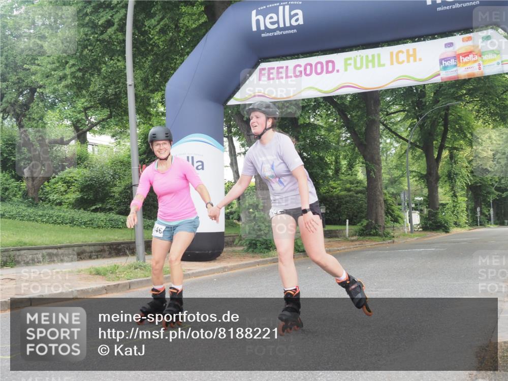 29.06.2025 - hella hamburg halbmarathon KatJ http://msf.ph/oto/8188221 29.06.2025 09:25:35 Zwischen KM18-KM19  meine-sportfotos.de