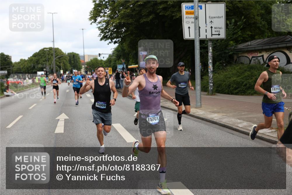 29.06.2025 - hella hamburg halbmarathon Yannick Fuchs http://msf.ph/oto/8188367 29.06.2025 10:30:32 20KM 1889, 3843, 4062, 6032, 10384, 10477, 10877, 12447, 12462, 12488, 12514, 13252, 13343, 13419, 13798, 14789, 14875, 15161, 15415, 15701, 15959, 16119, 16123, 17612, 17691, 18259, 18841 meine-sportfotos.de