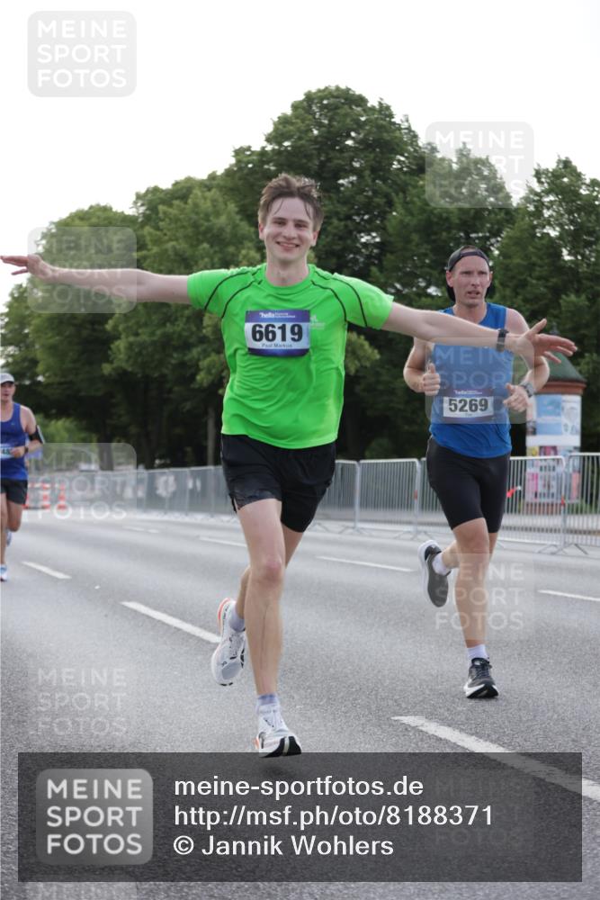 29.06.2025 - hella hamburg halbmarathon Jannik Wohlers http://msf.ph/oto/8188371 29.06.2025 09:44:33 Lombardsbrücke 1827, 3201, 5269, 5367, 6619, 8473, 8731, 10156, 10848, 11169, 12287, 12900, 13838, 13956, 14164, 16377, 16508, 16736, 17488, 18837, 18874 meine-sportfotos.de